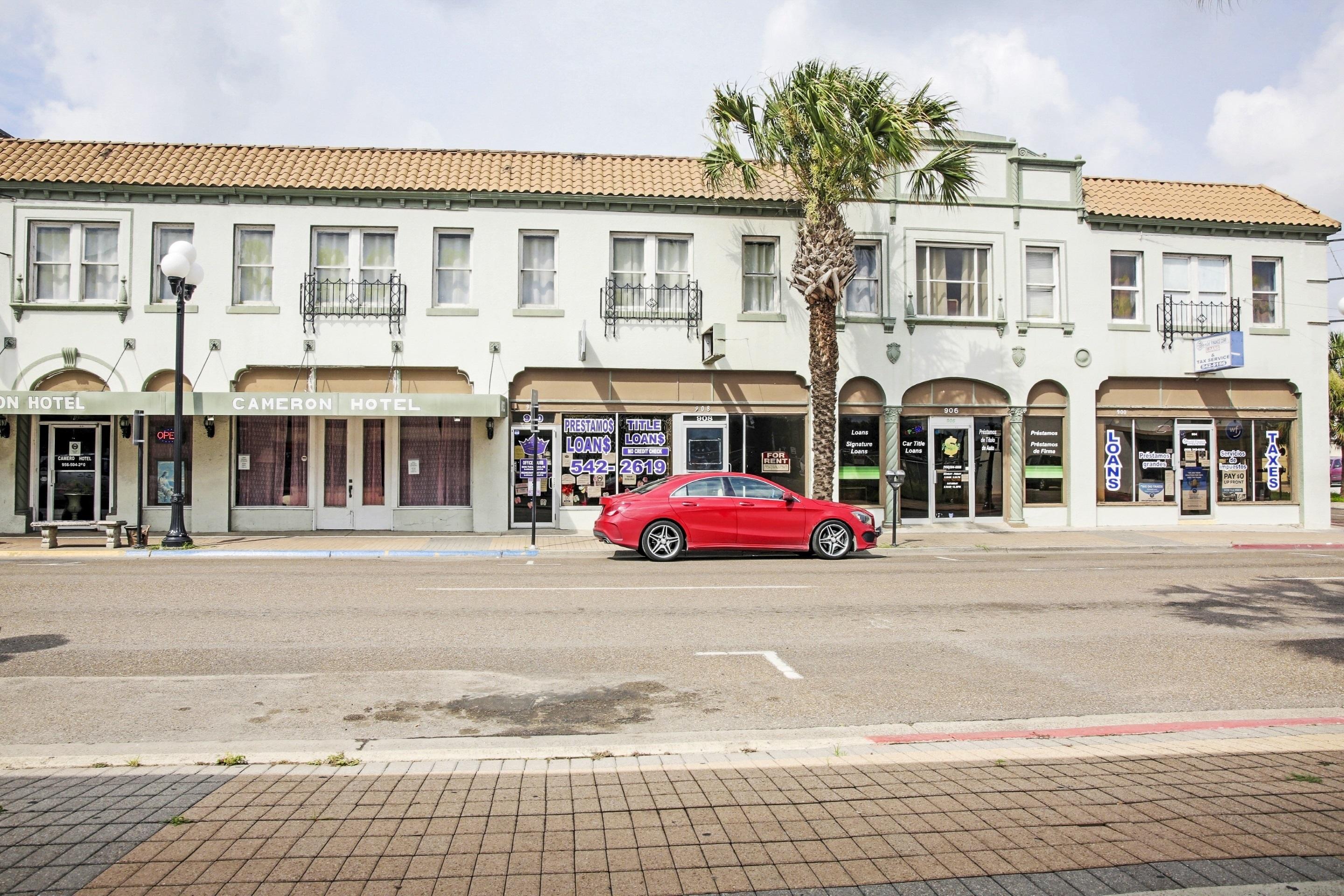 Varios OYO Historic Cameron Hotel Brownsville I-69E