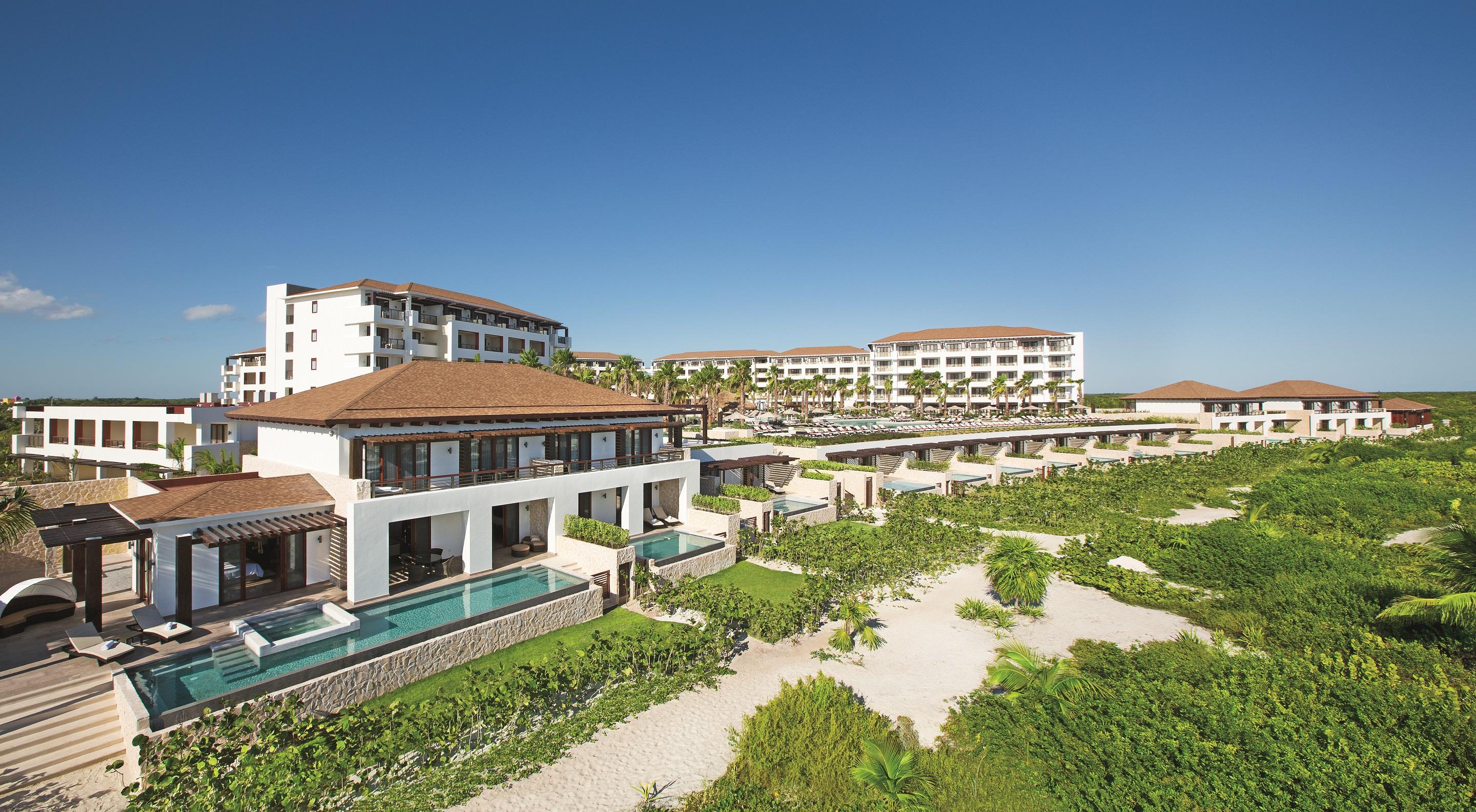 Vista Exterior Secrets Playa Mujeres Golf and Spa Resort