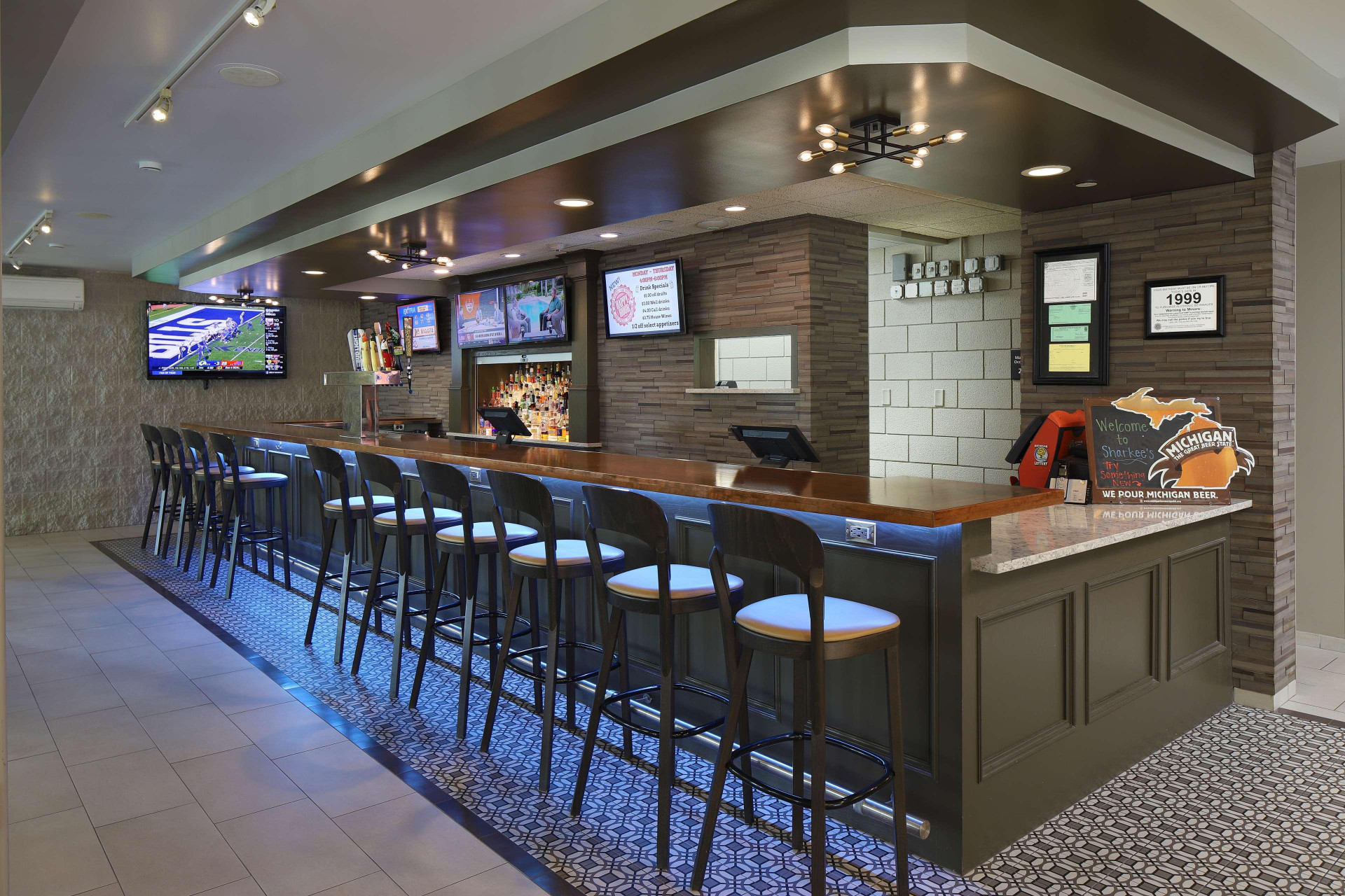 Bar/Salón Hampton Inn Holland