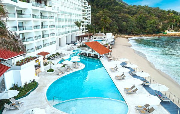Puerto Vallarta Premium
