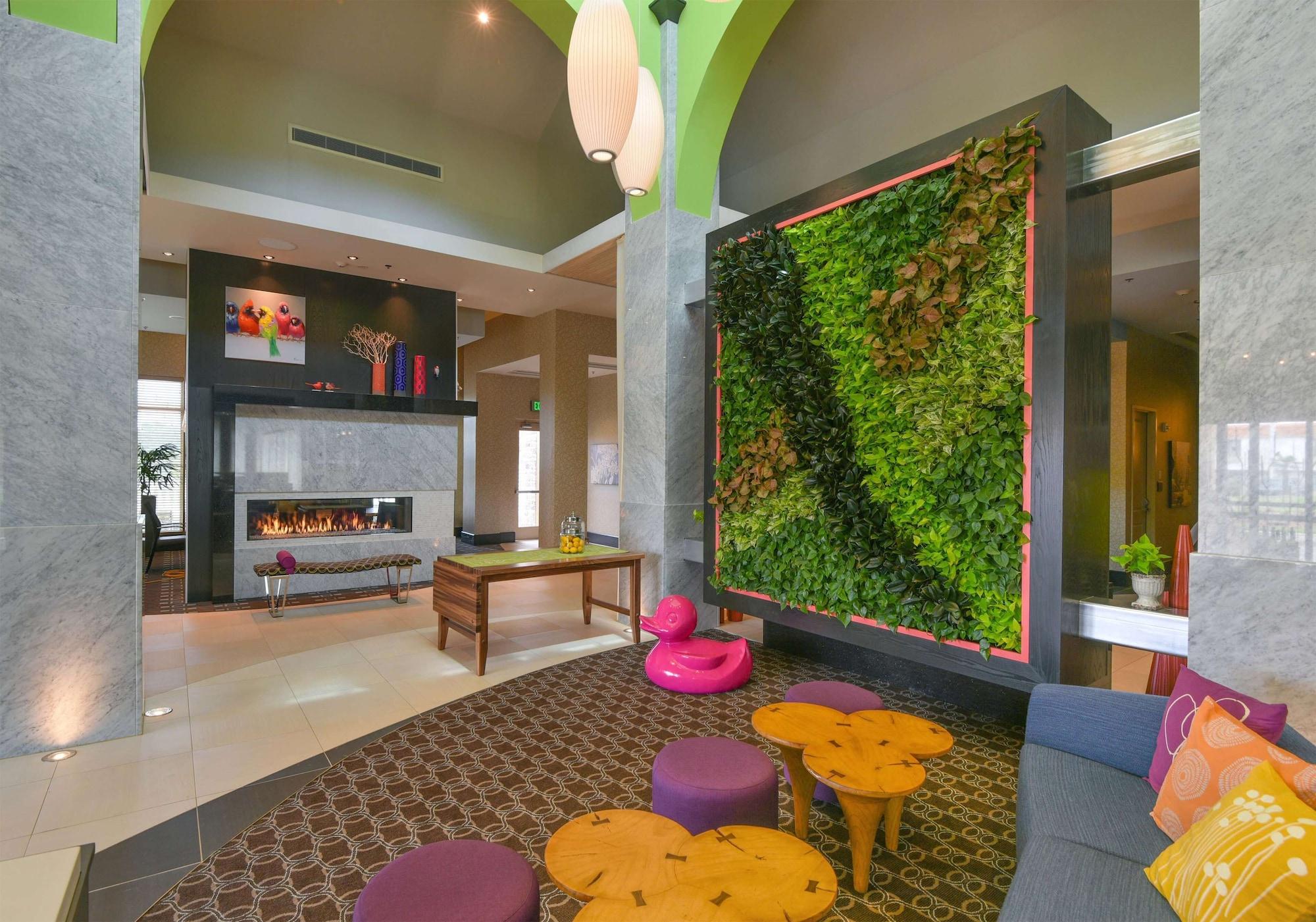 Vista Lobby Hilton Garden Inn Raleigh /Crabtree Valley