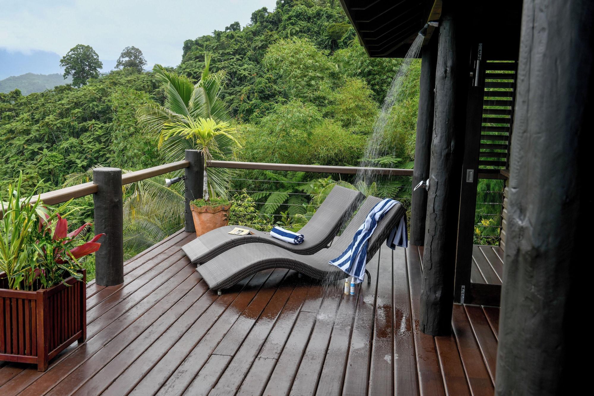 Vista Exterior Emaho Sekawa Resort