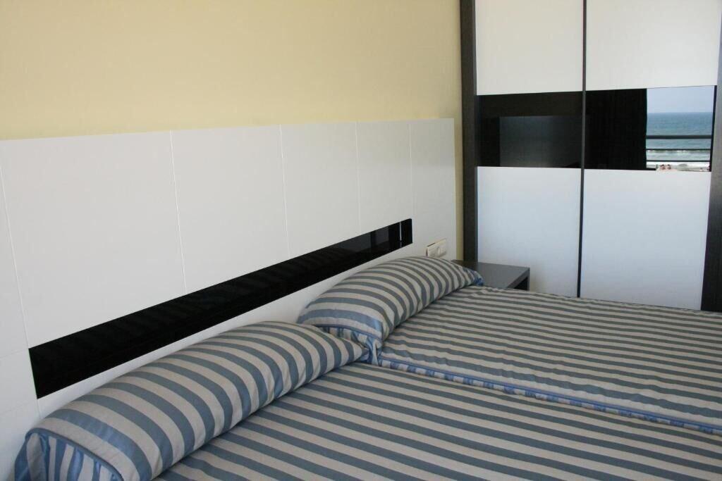 Habitación HOTEL PLAYAMAR LAREDO