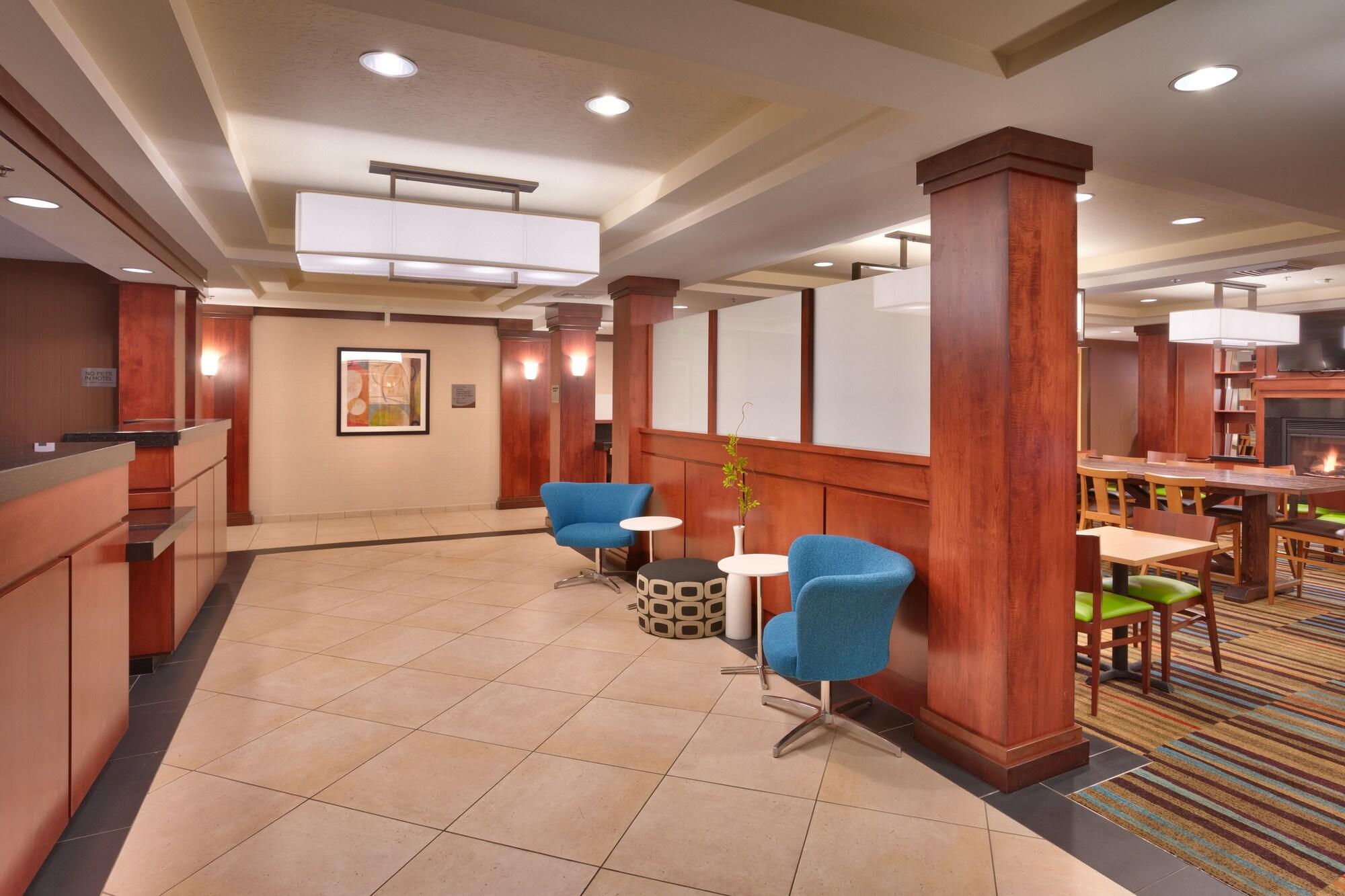 Vista Lobby Fairfield Inn & Suites by Marriott Boise Nampa