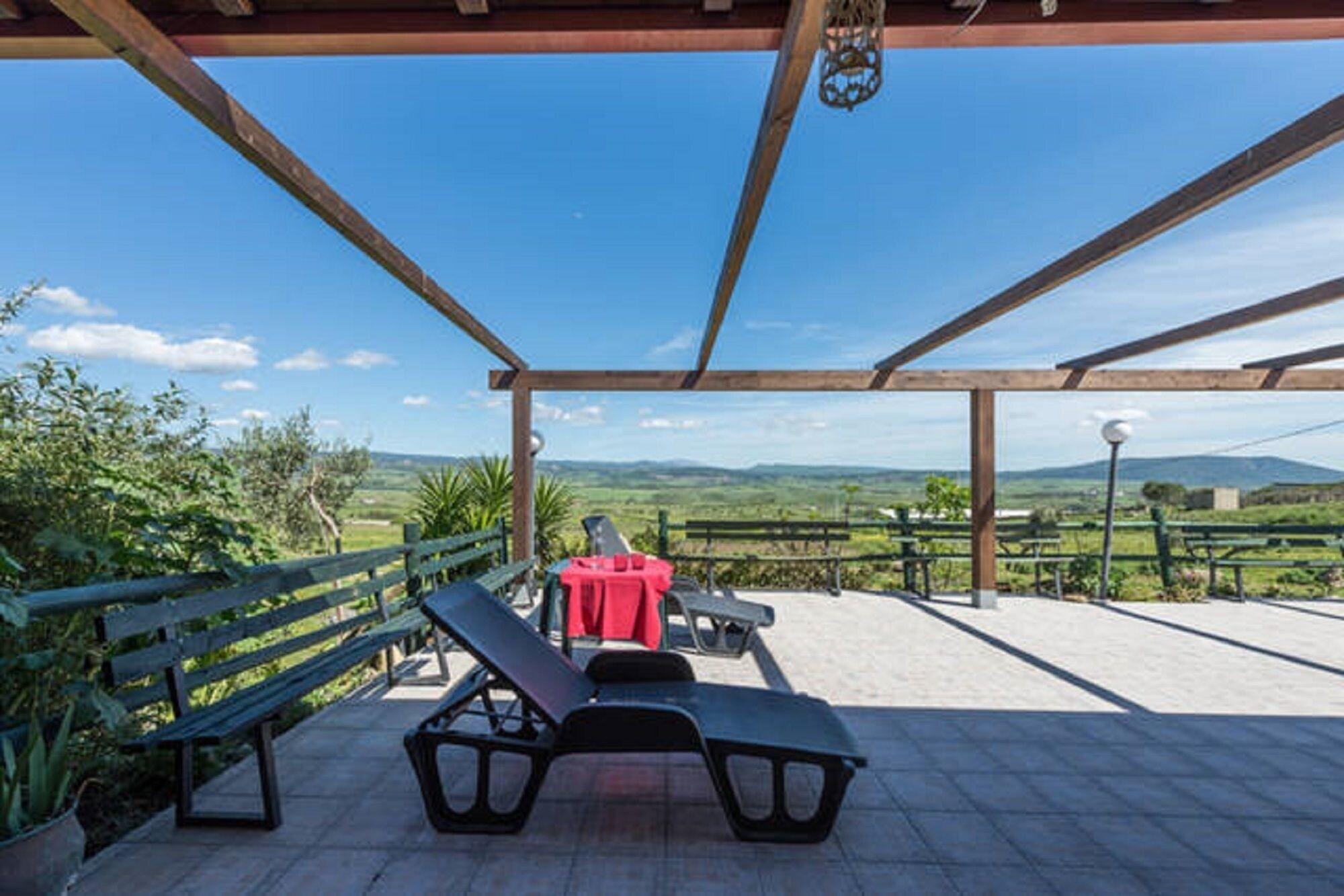 Vista Exterior Agriturismo Cuaddus e Tellas