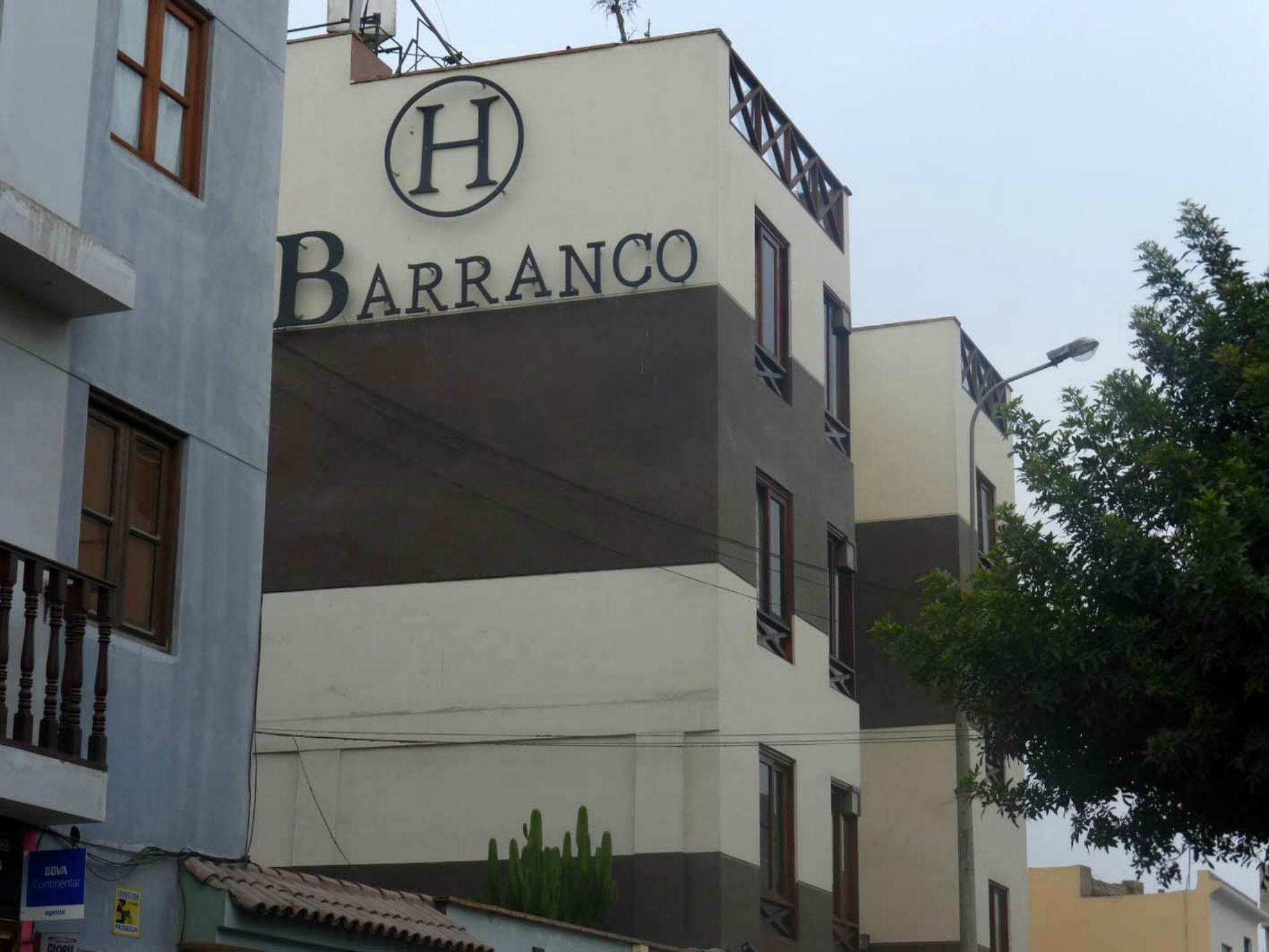 Vista Exterior Hostal Barranco