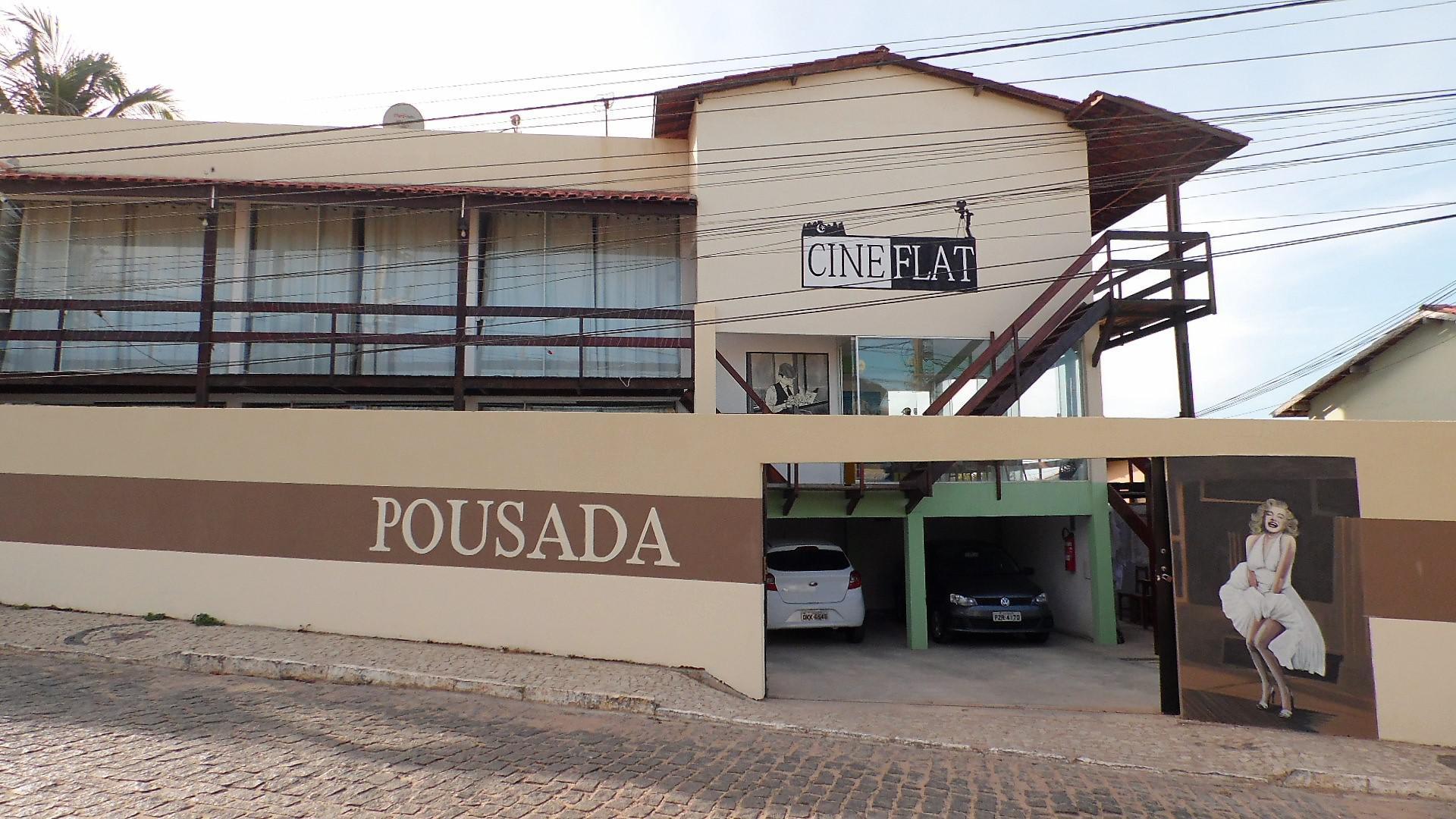 Vista Exterior Cine Flat