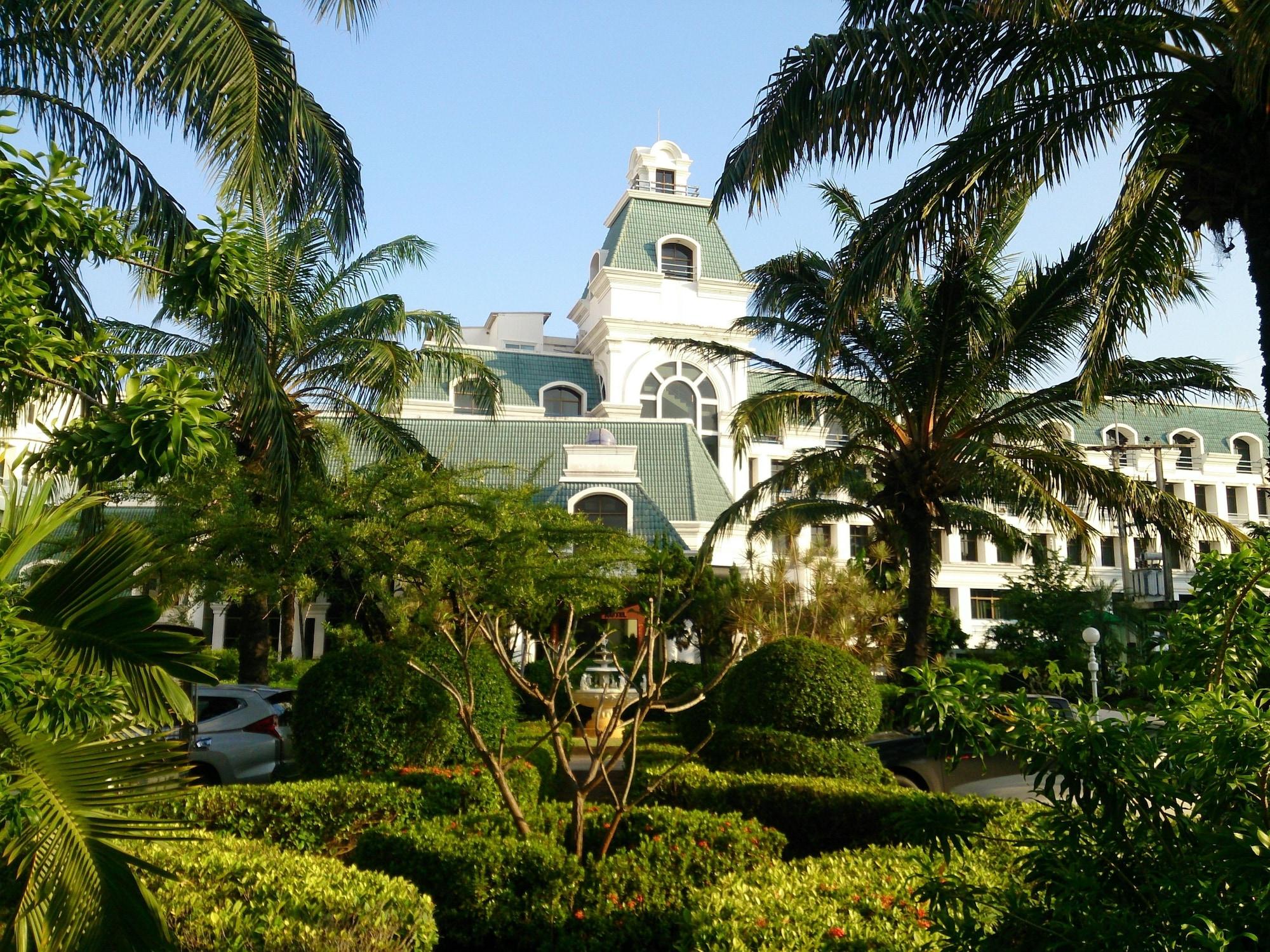 Vista Exterior Camelot Hotel Pattaya