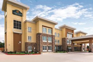 Alojamiento - La Quinta Inn Suites Luling