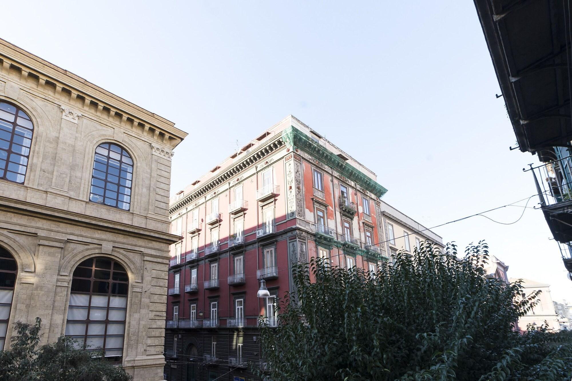 Vista Exterior Bellini Suite