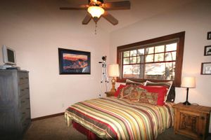 Alquiler Vacacional - Awesome Custom-built Guesthouse In Quiet Downtown Location