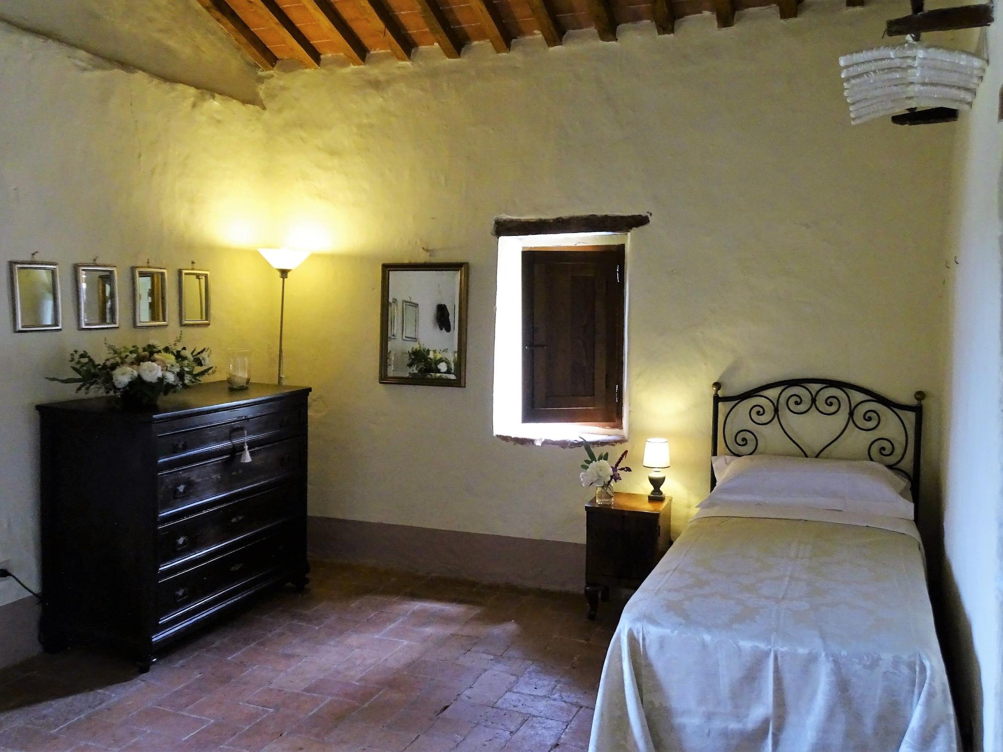 Habitación Podere Pievina Delle Corti