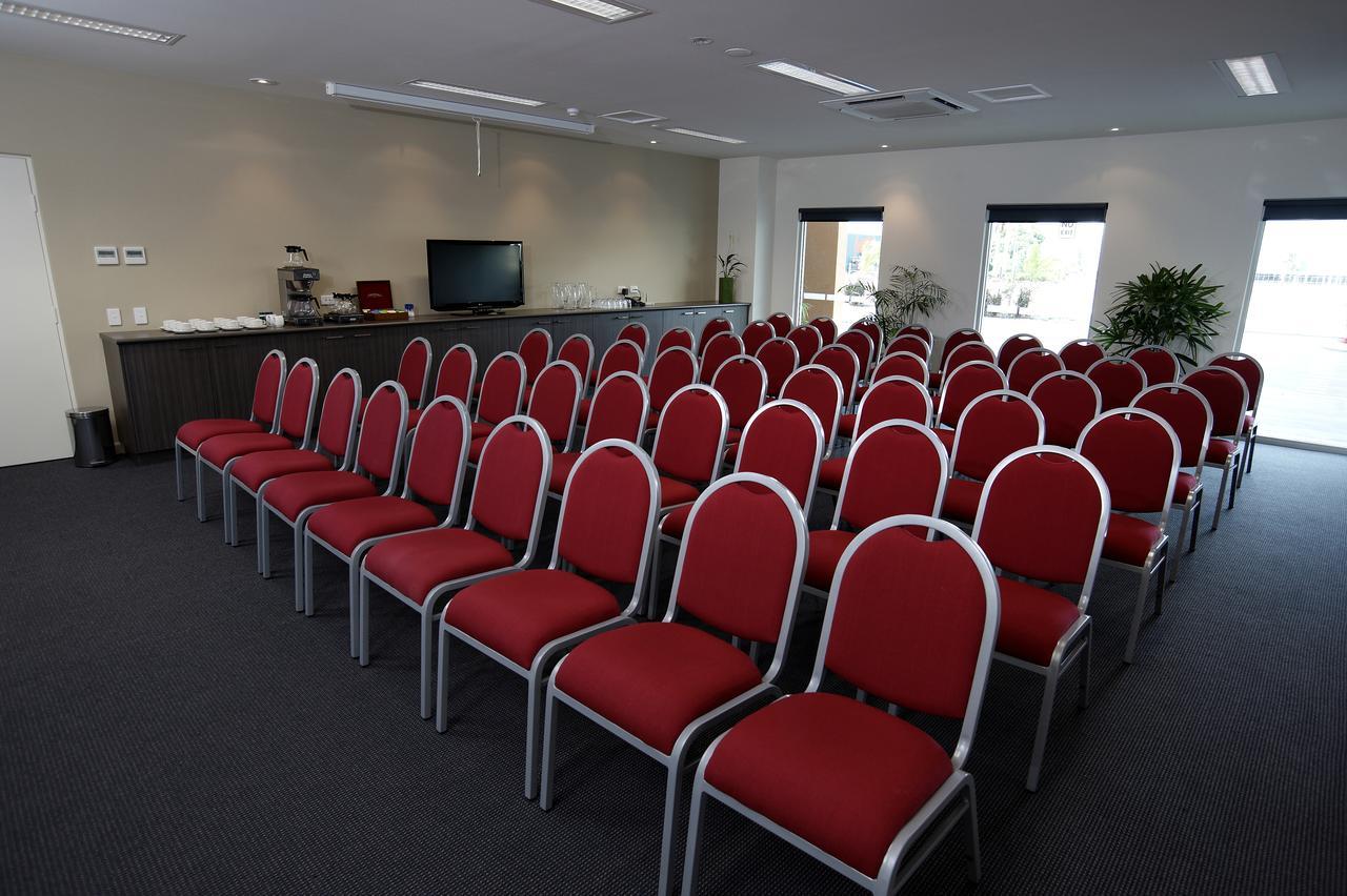 Varios Quest Palmerston Apartments