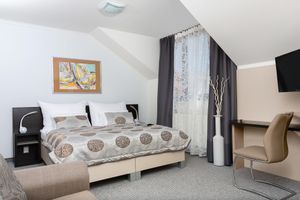 Alojamiento - Penzión Hradbová