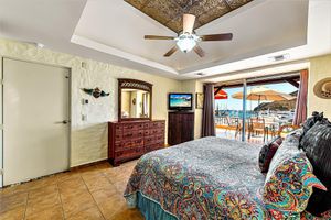 Alquiler Vacacional - Casa Deakins is Amazing & Best Location on The Marina