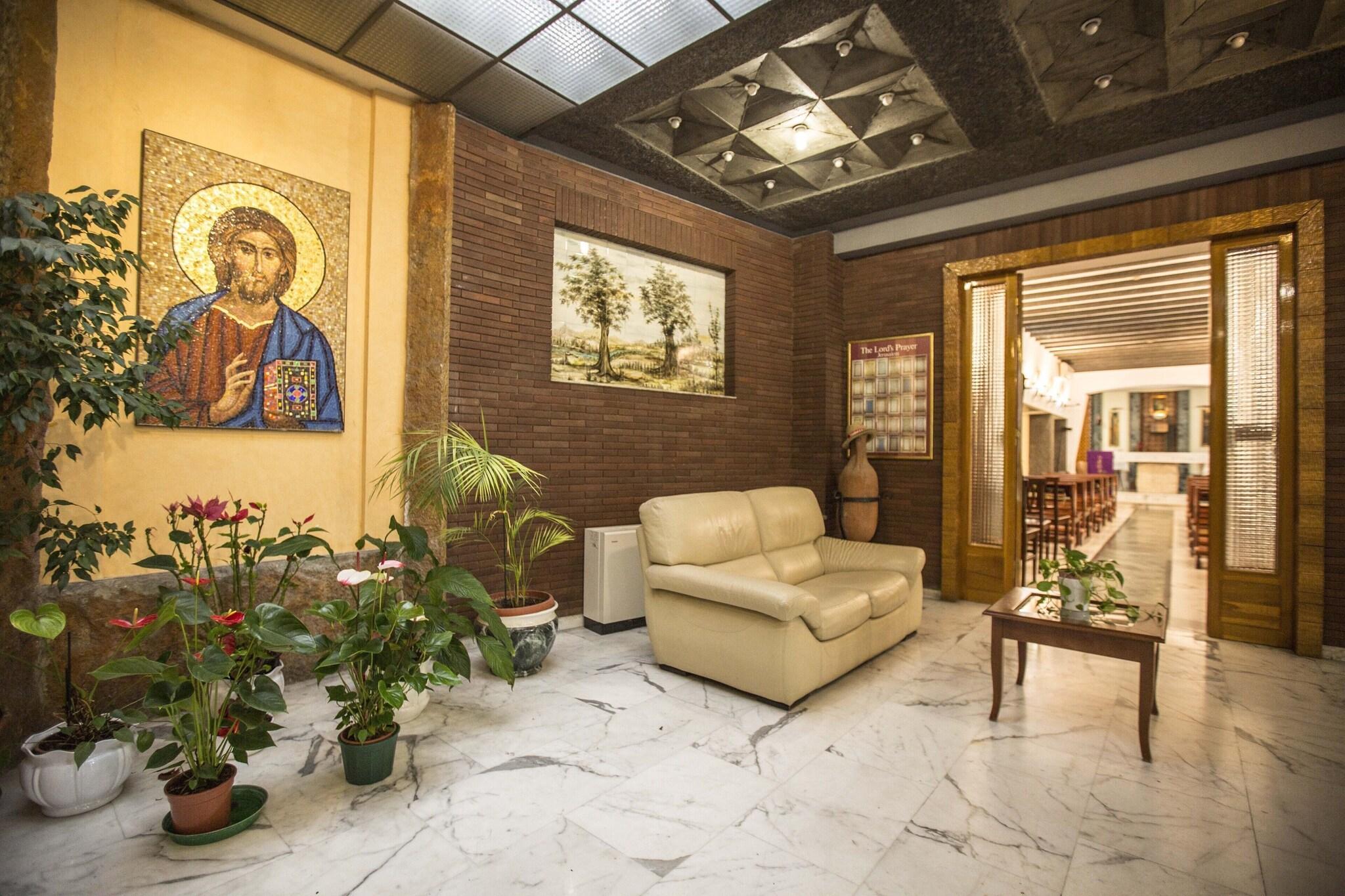 Vista Lobby Istituto Piccole Ancelle di Cristo Re