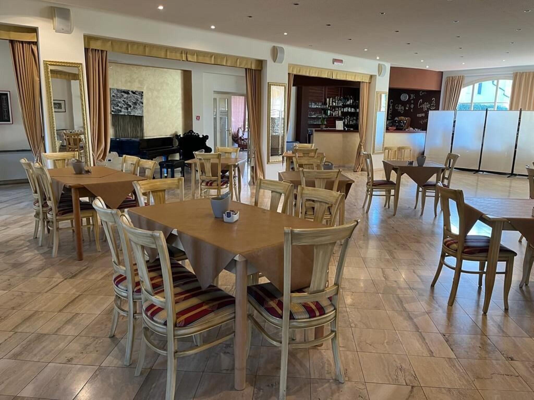 Vista Lobby Hotel Vedute