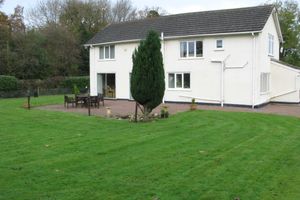 Alojamiento - Broadwell Guest House