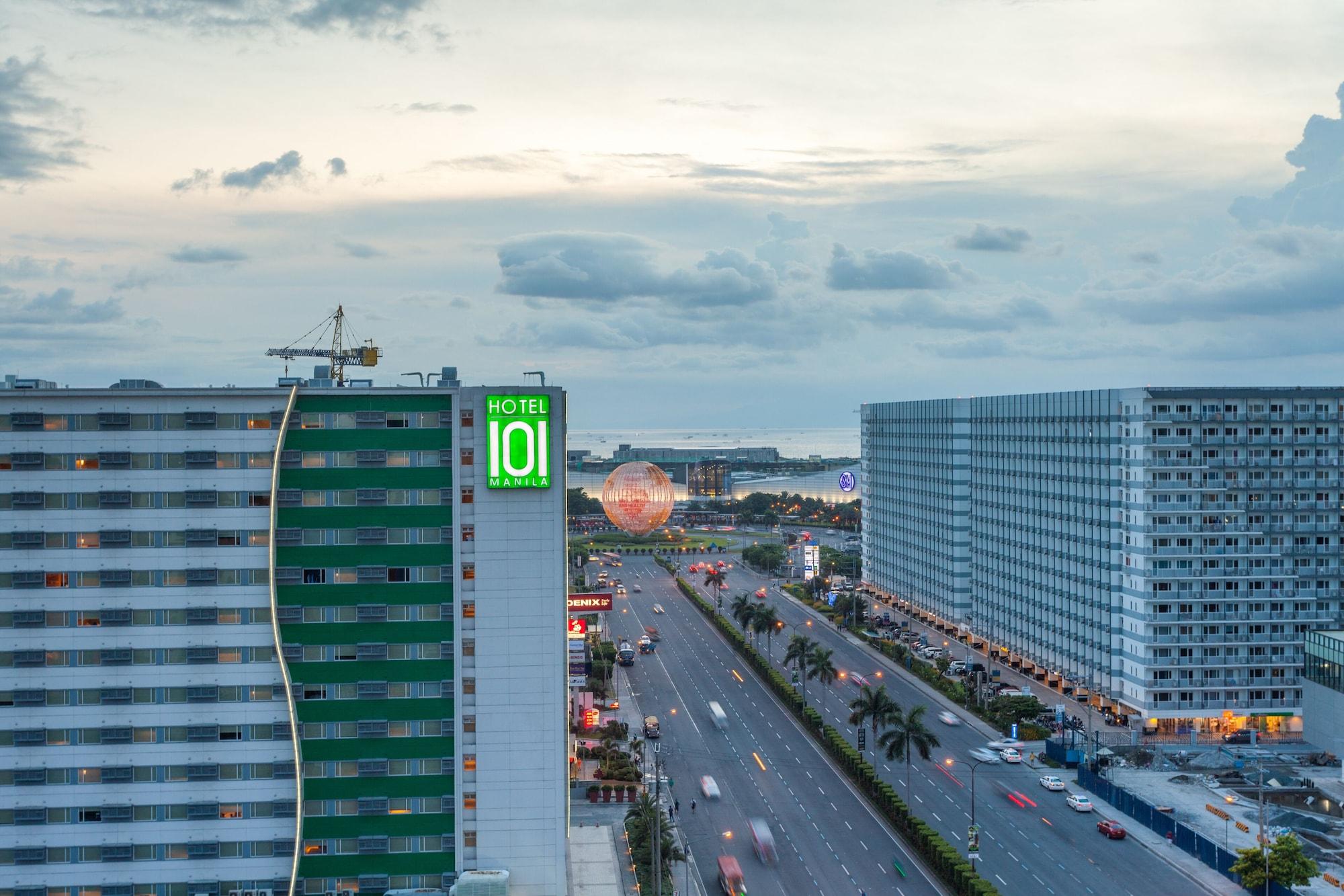 Vista Exterior Hotel 101 - Manila