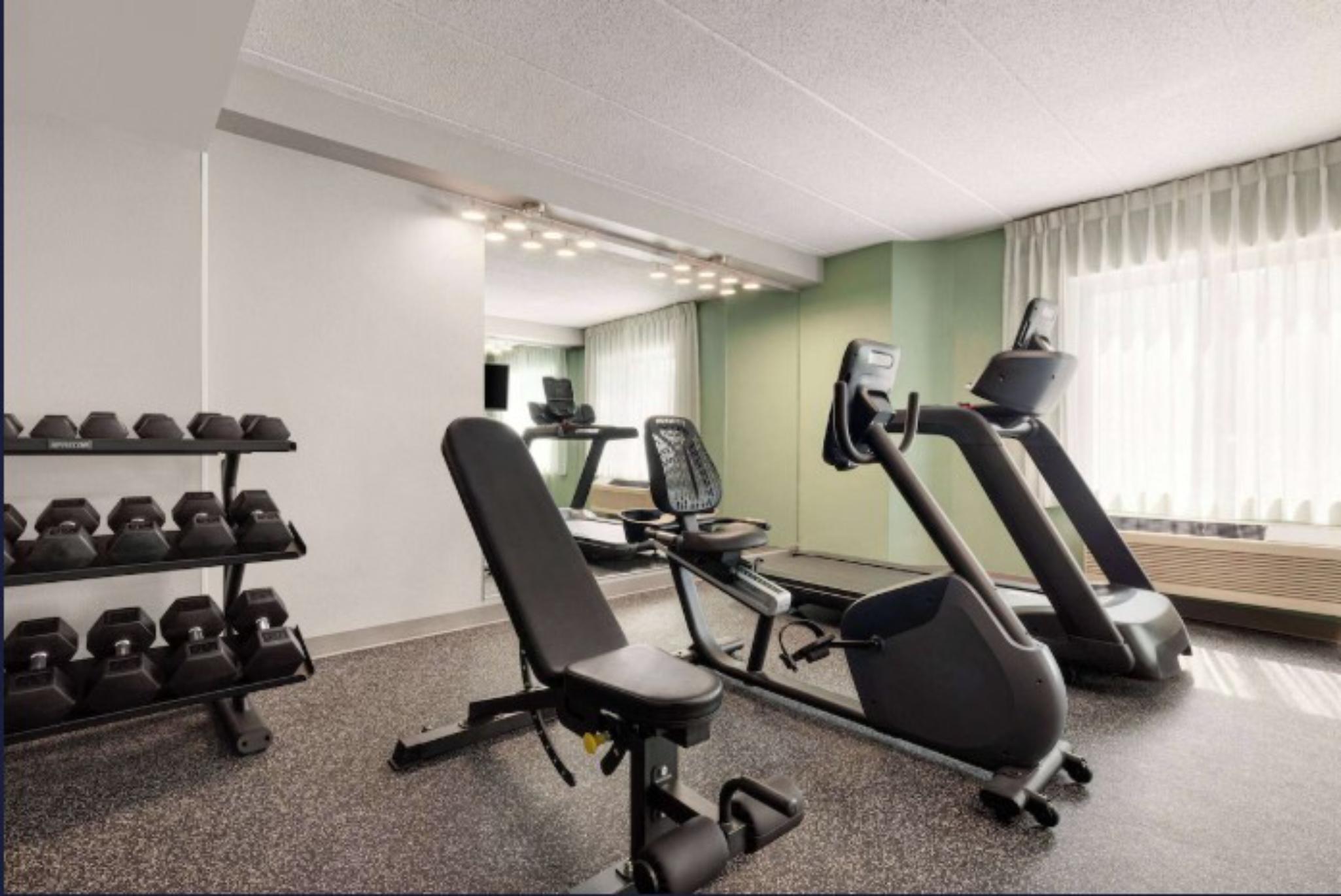 Gimnasio Wingate by Wyndham Salisbury