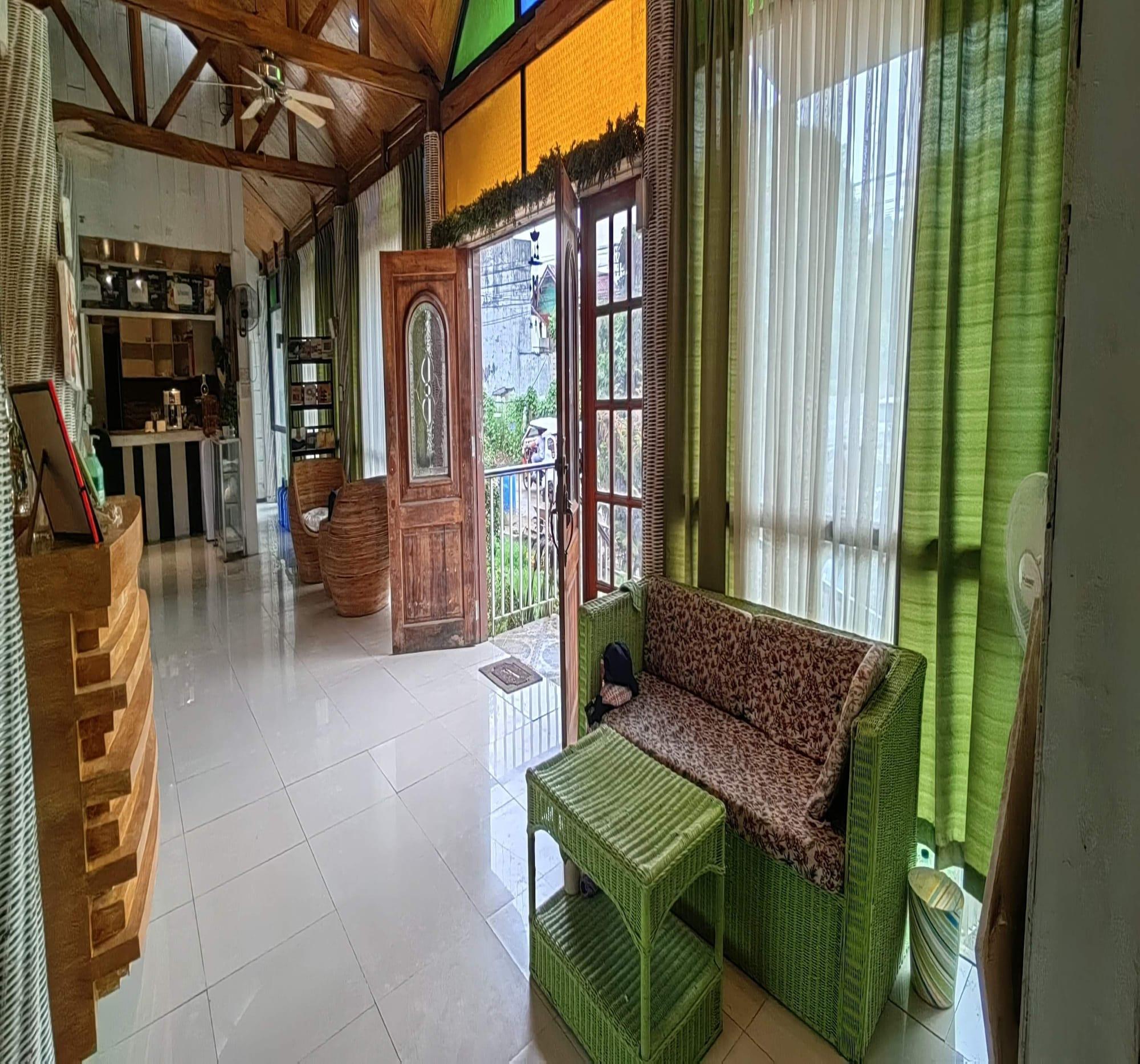 Vista Lobby Cozy Princesa Hotel