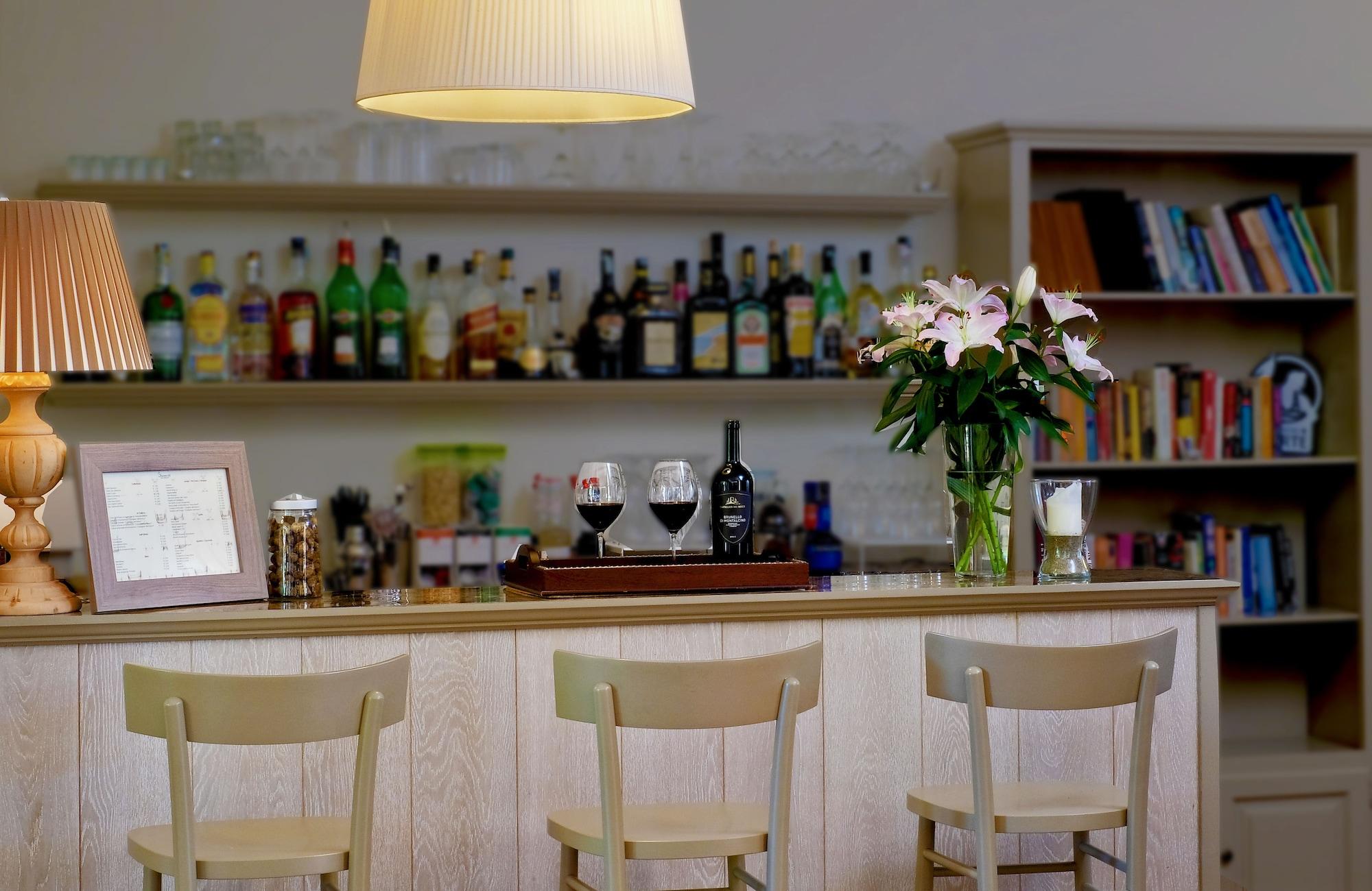 Bar/Salón SI Montalcino Hotel