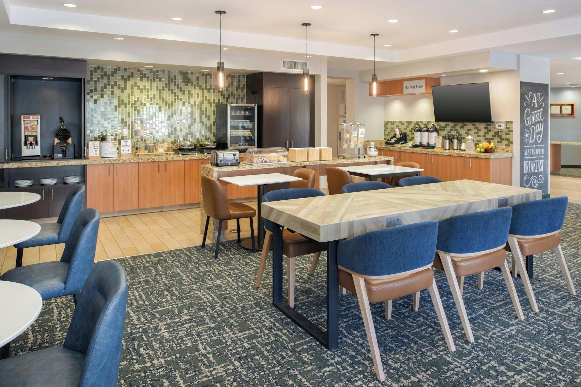 Restaurant TownePlace Suites Billings