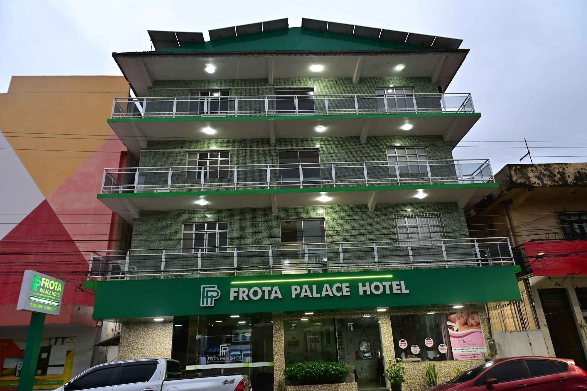 Vista da fachada Rede Andrade Frota Palace Hotel