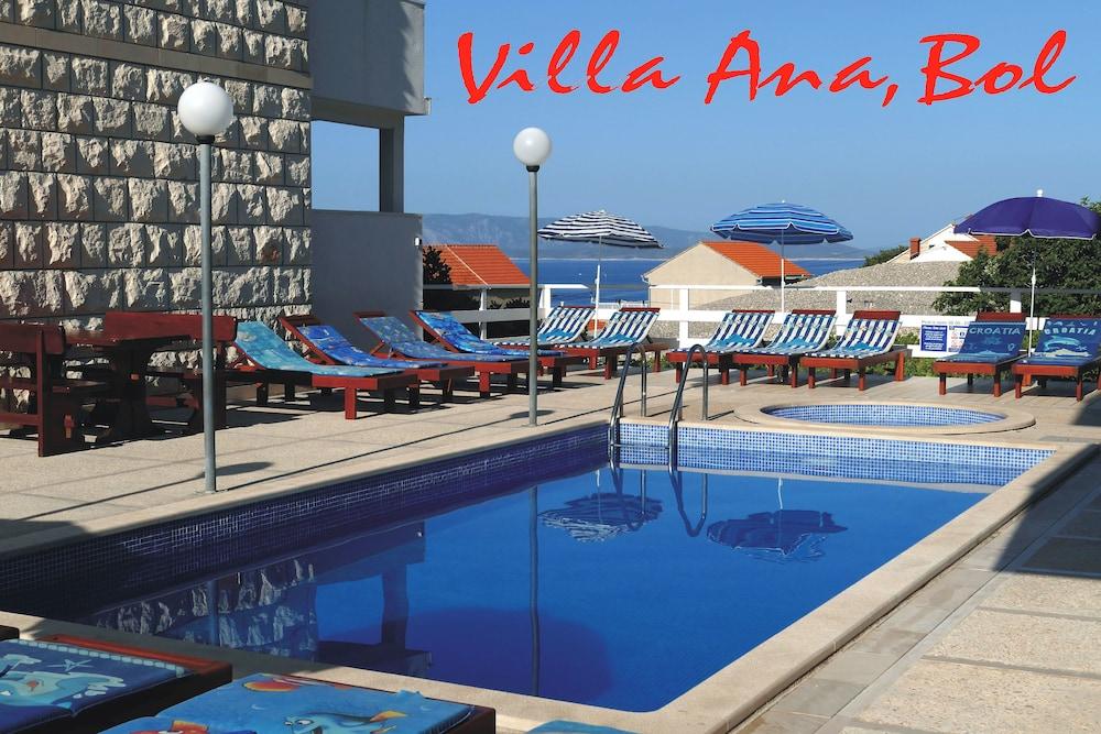 Varios Villa Ana