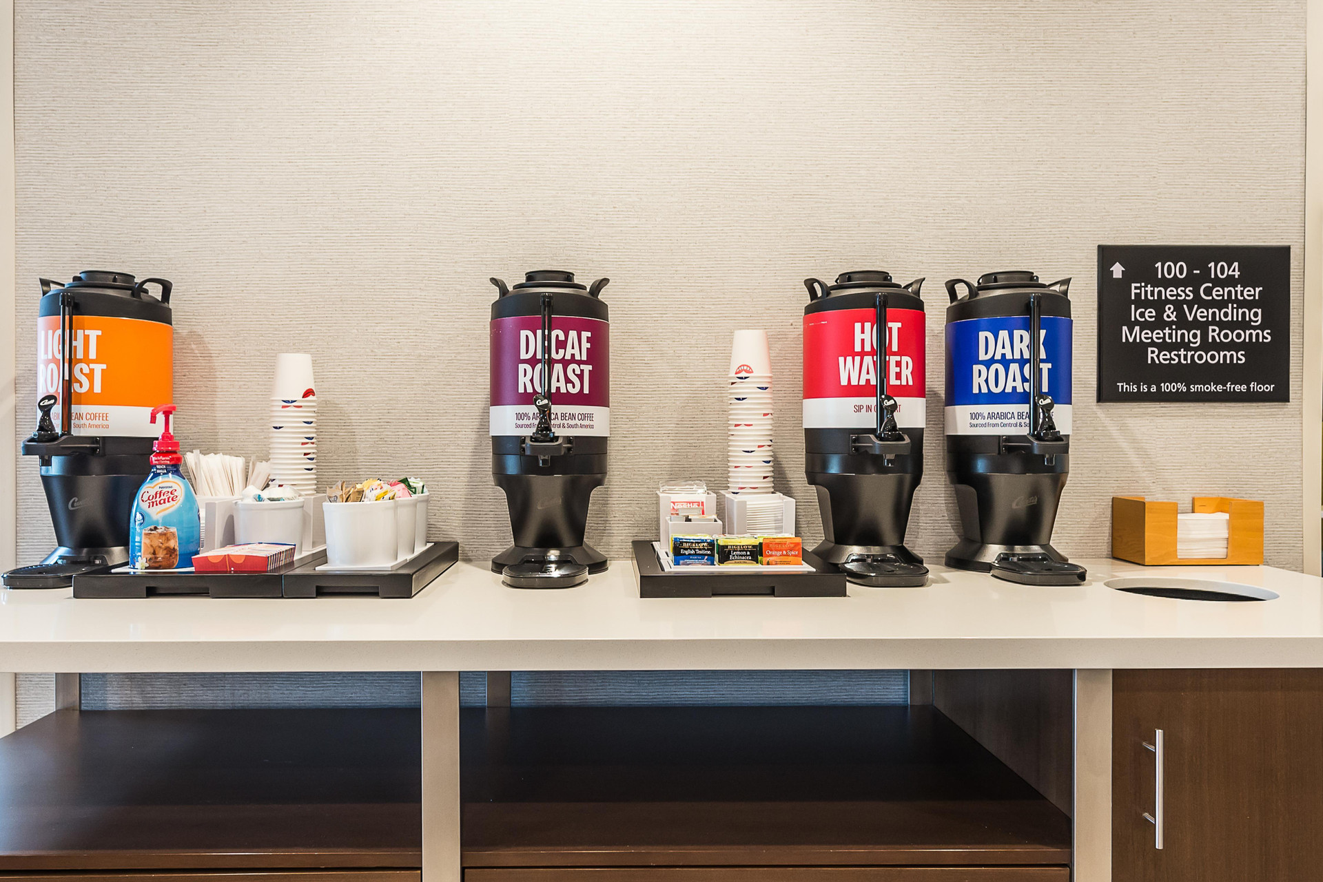 Restaurant Hampton Inn & Suites Howell