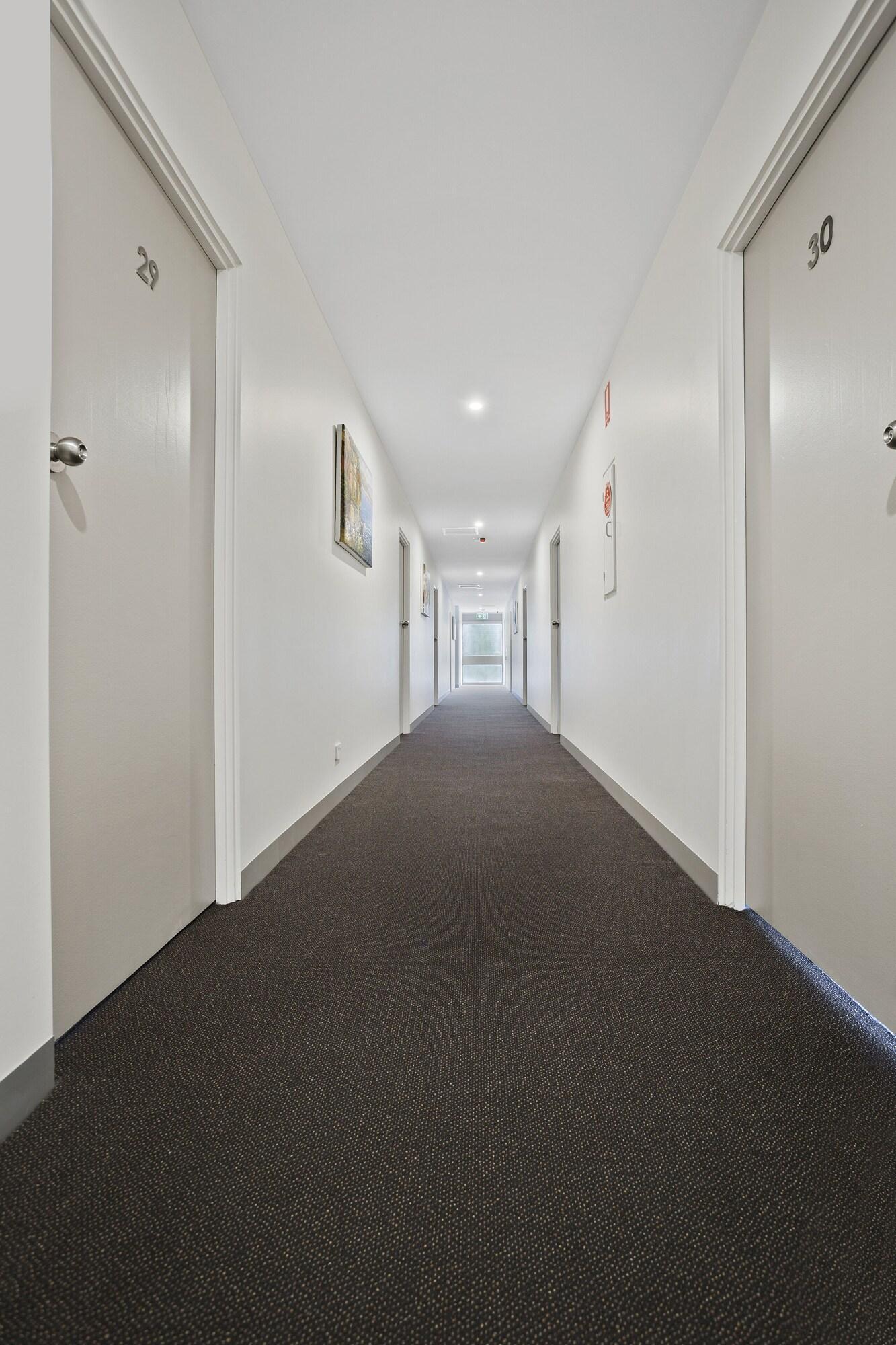 Vista Lobby Parkside Motel