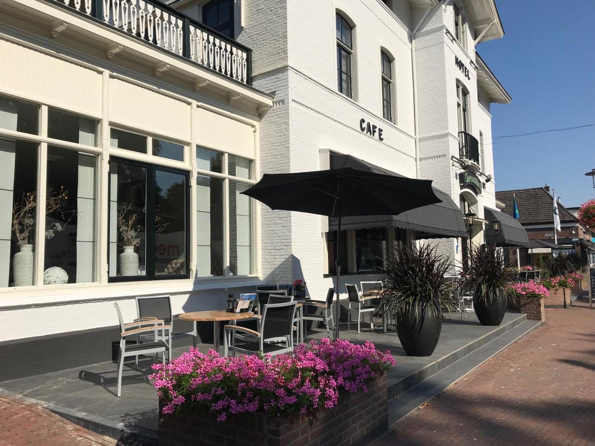 Vista Exterior Hampshire Avenarius