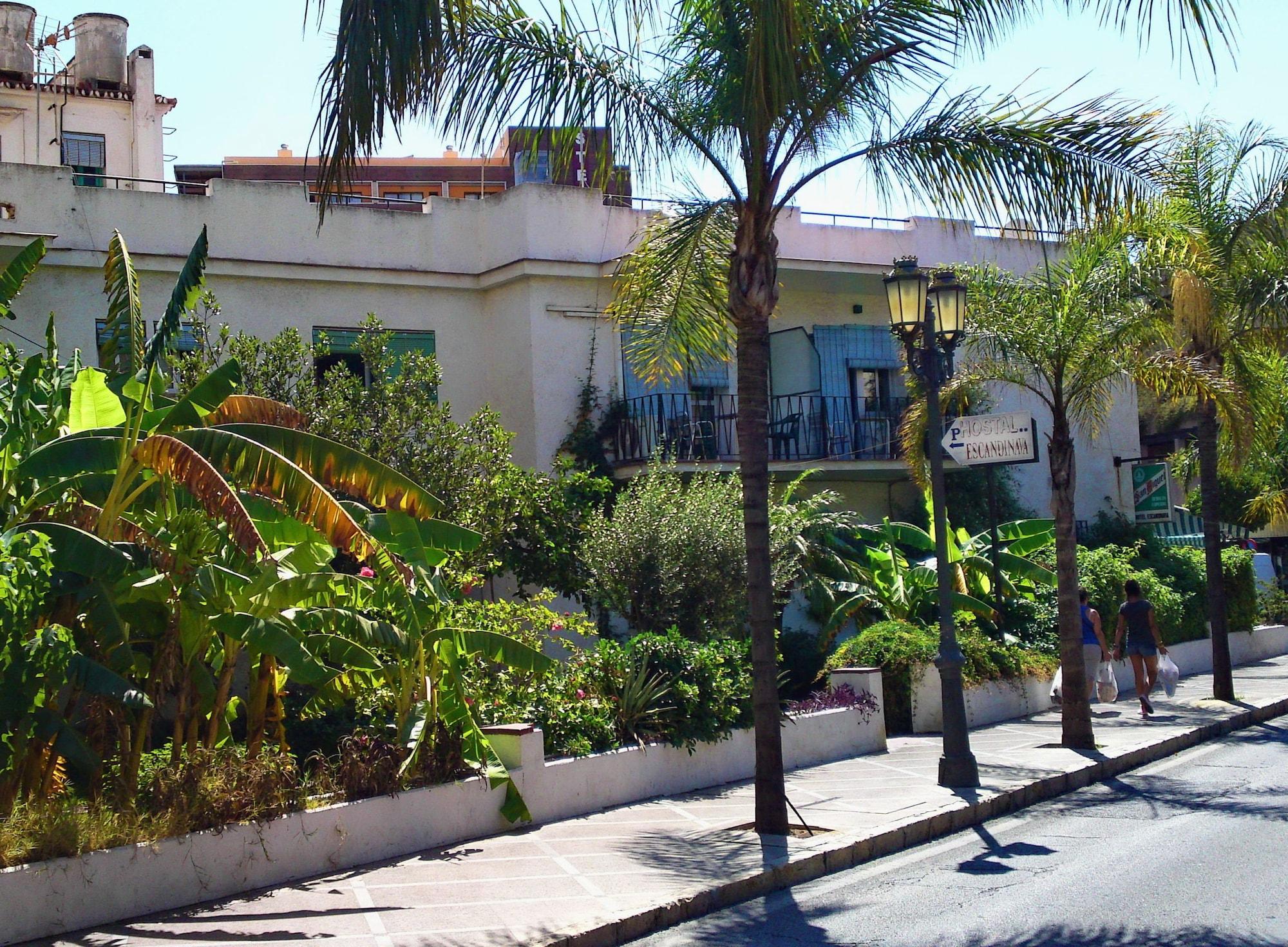 Varios Hostal Escandinavia