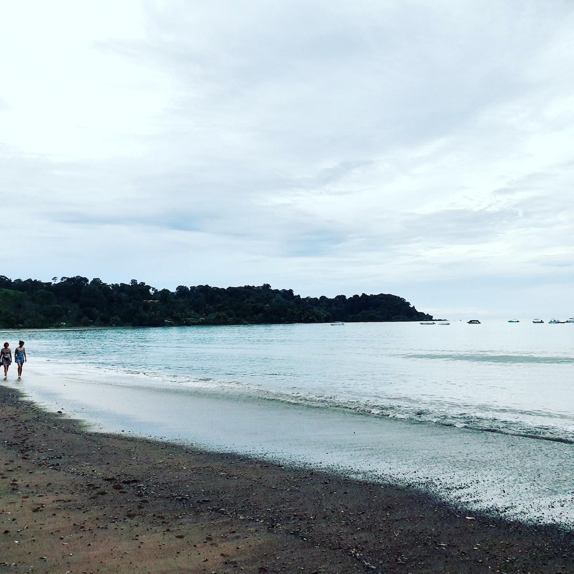 Bar/Salón Casa Horizontes Corcovado