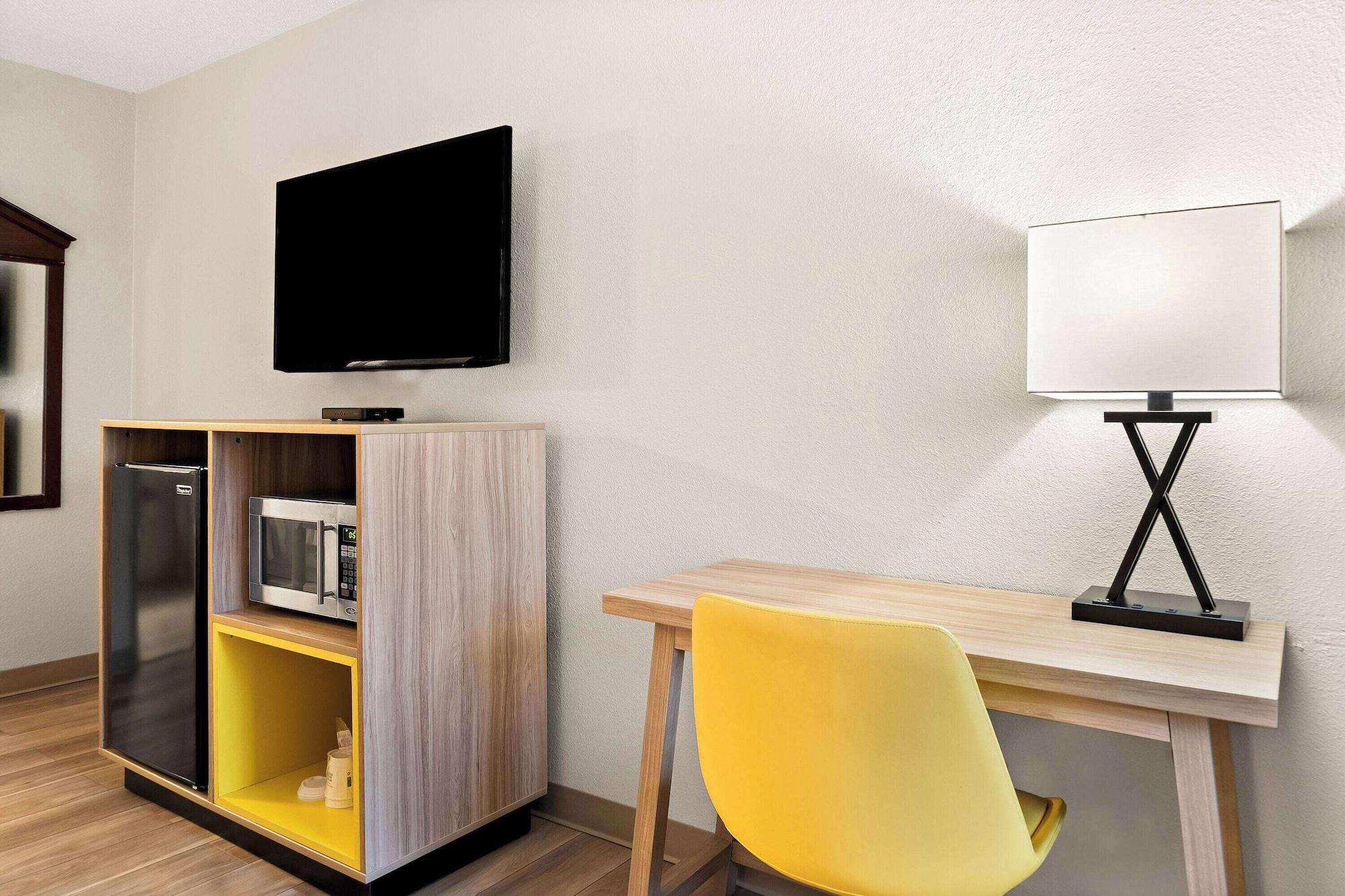 Habitación Days Inn & Suites by Wyndham Warren