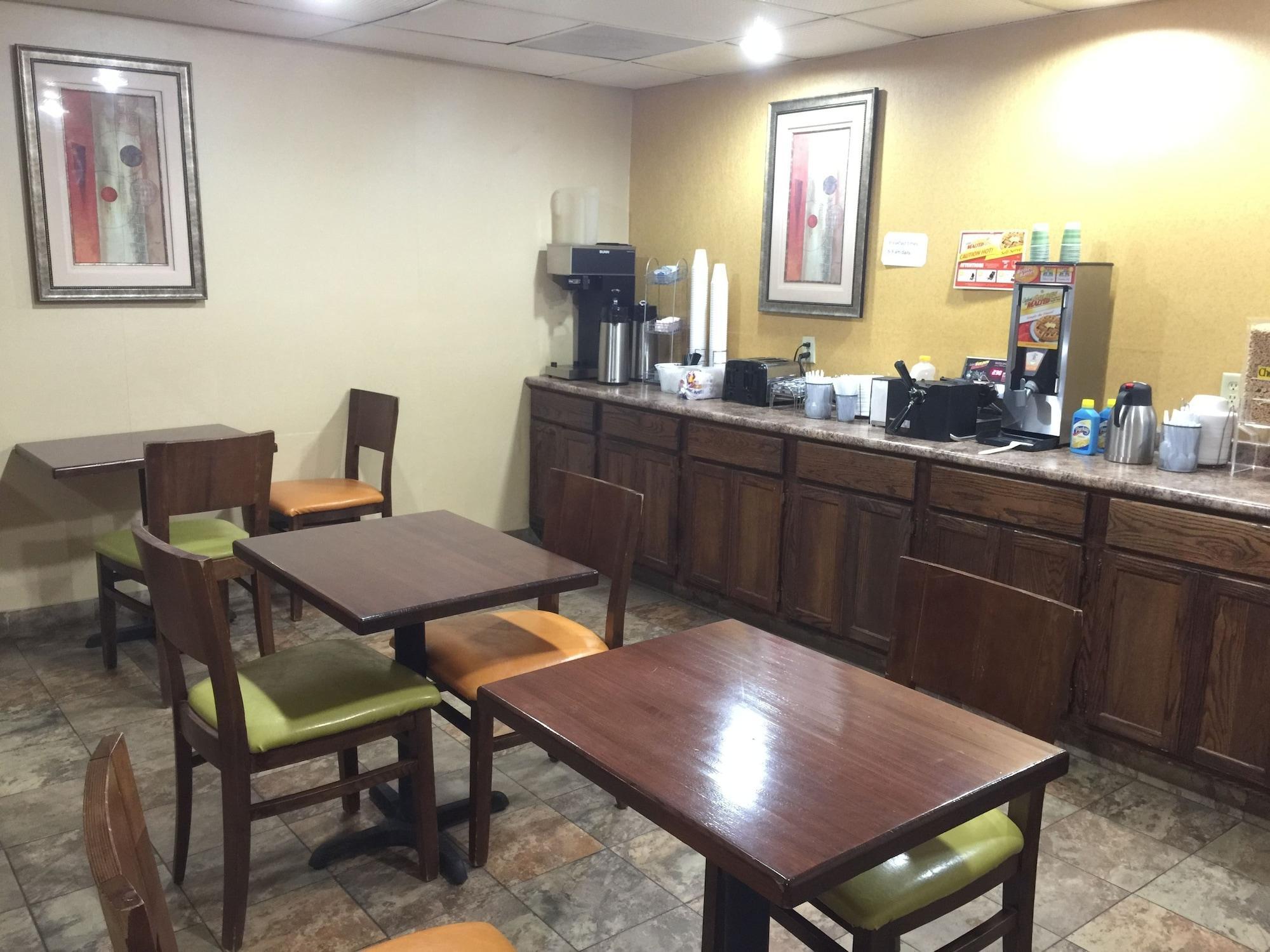 Restaurant Fairview Inn & Suites