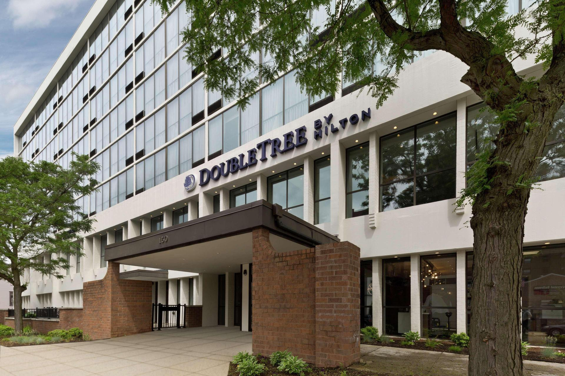 Vista Exterior DoubleTree by Hilton Jamestown