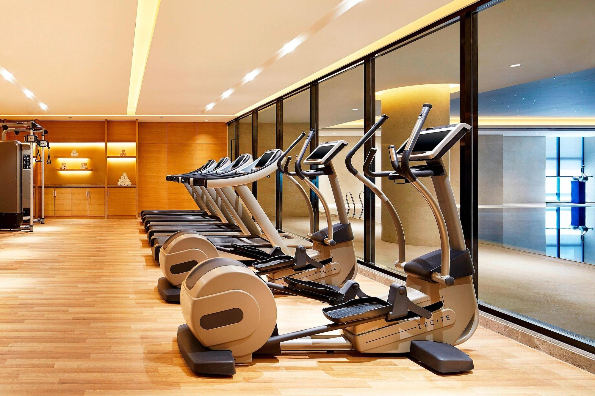 Gimnasio Sheraton Grand Zhengzhou Hotel
