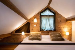 Alquiler Vacacional - Treehouse Studio: style & comfort with forest view