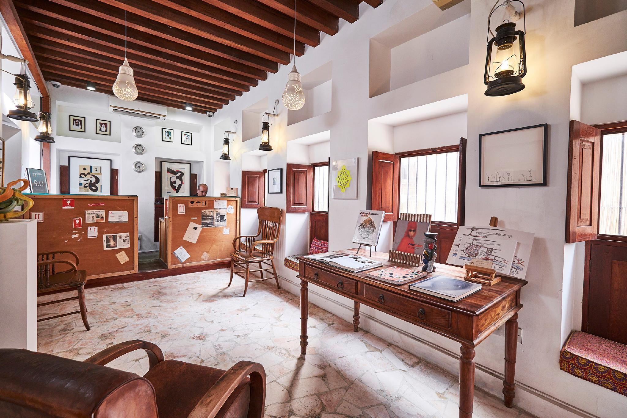 Vista Lobby XVA Art Hotel