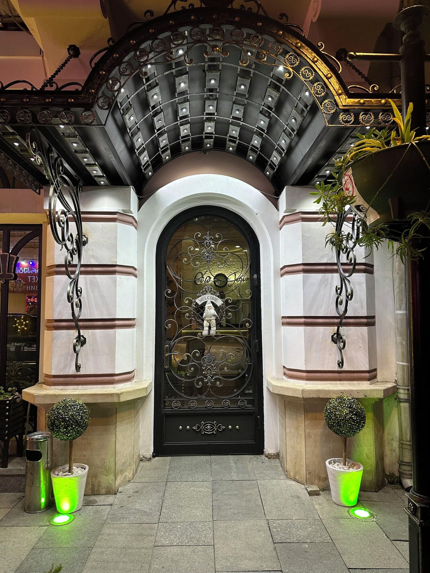 Vista Exterior Hotel Old Town Batumi