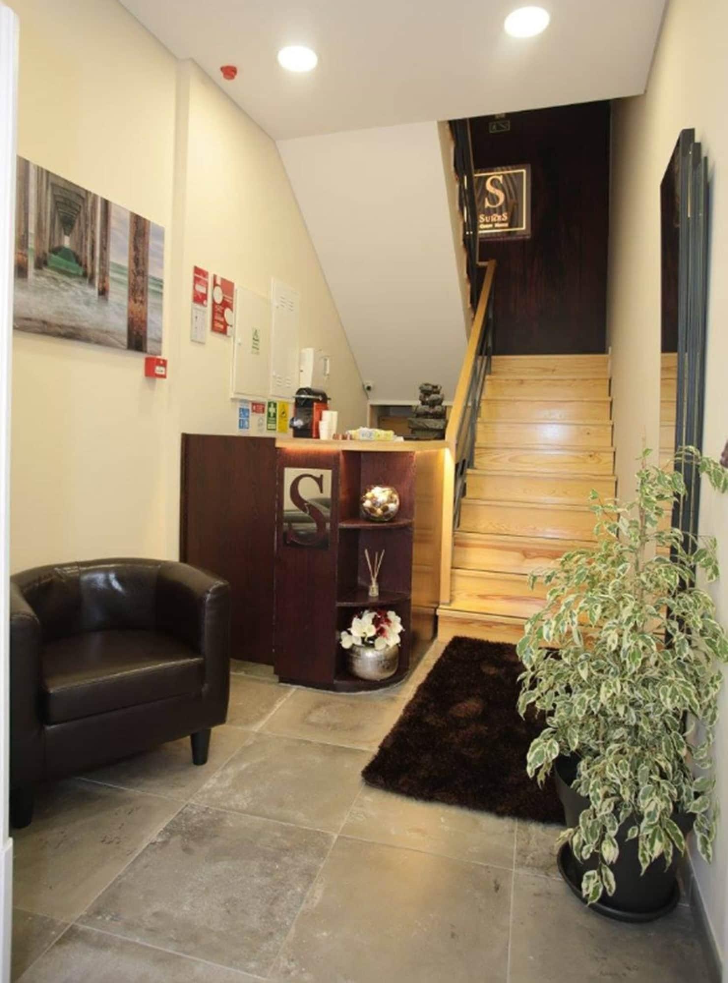 Vista Lobby Sui7es Guest House Cascais