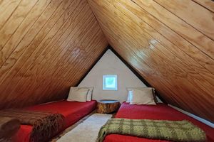 Alquiler Vacacional - Cozy Loft Cabin on a private mountain. Terrace with views of the volcanoes.