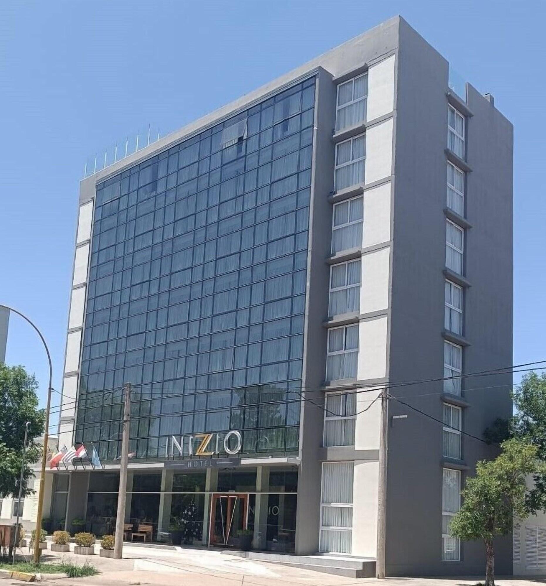 Vista Exterior Hotel Inizio