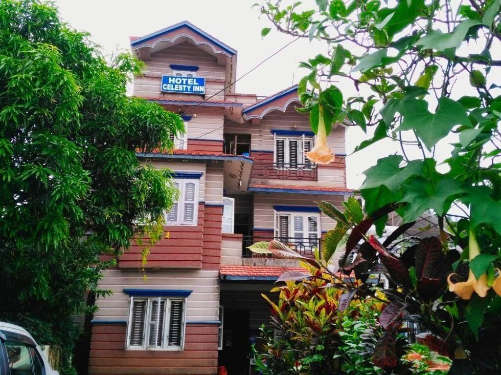 Vista Exterior Hotel Celesty Inn