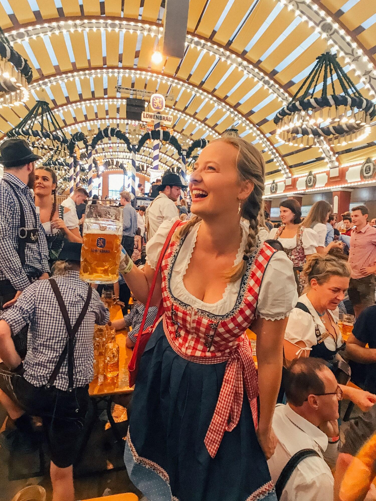 Salón de Baile Oktoberfest On A Budget Camping