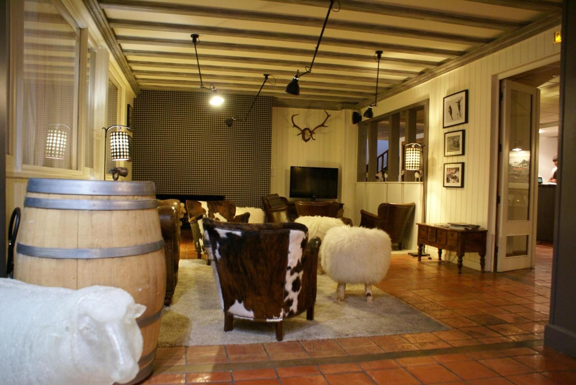 Vista Lobby Hotel Mir
