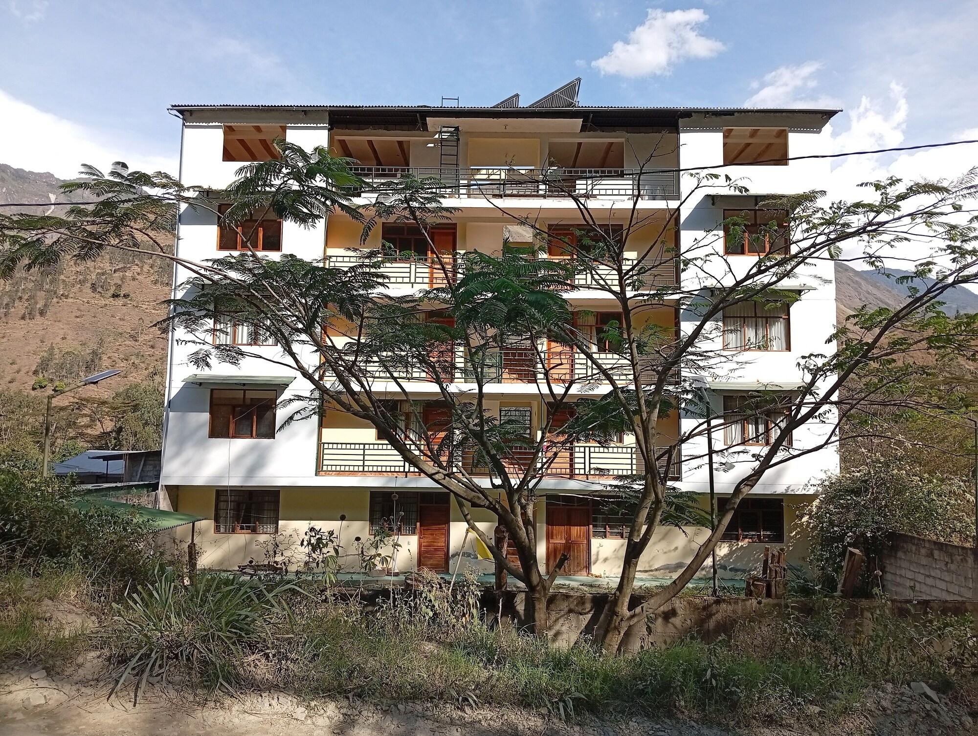 Varios Glamping Machupicchu Lodge