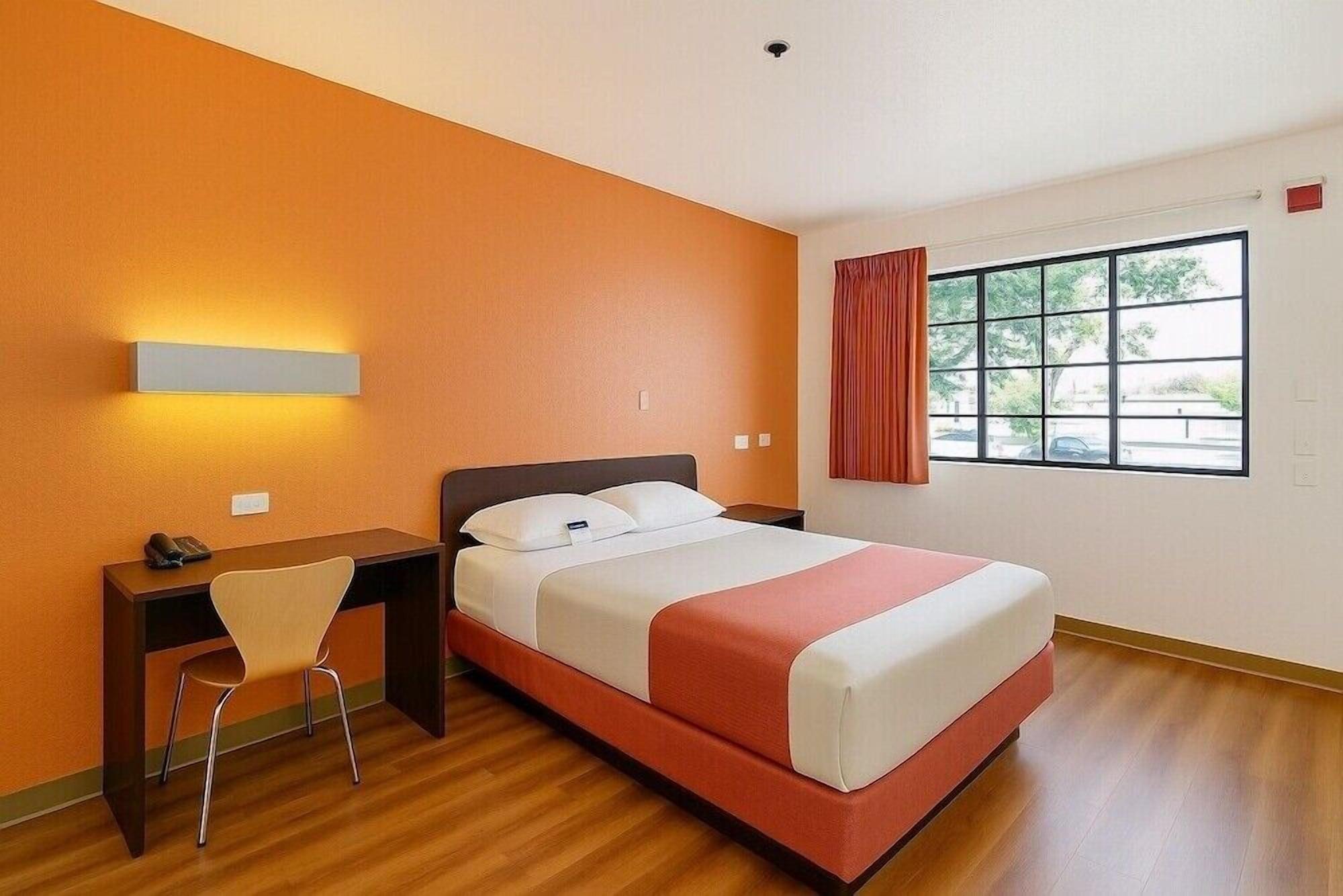 Habitación Motel 6 Thousand Oaks, CA