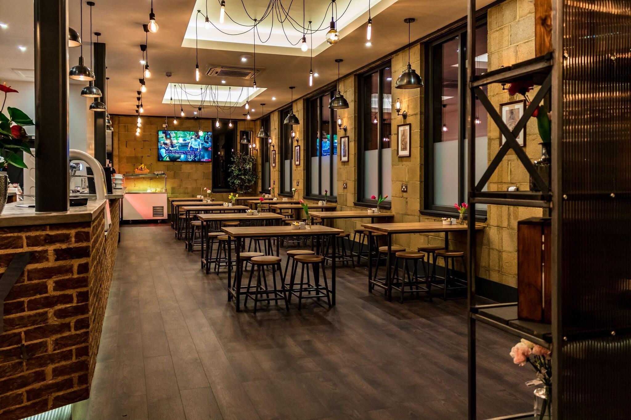 Restaurant London City Airport Hotel